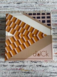 Duck the geometric Caramel