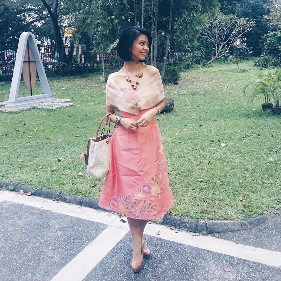 Filipiniana shawl clearance