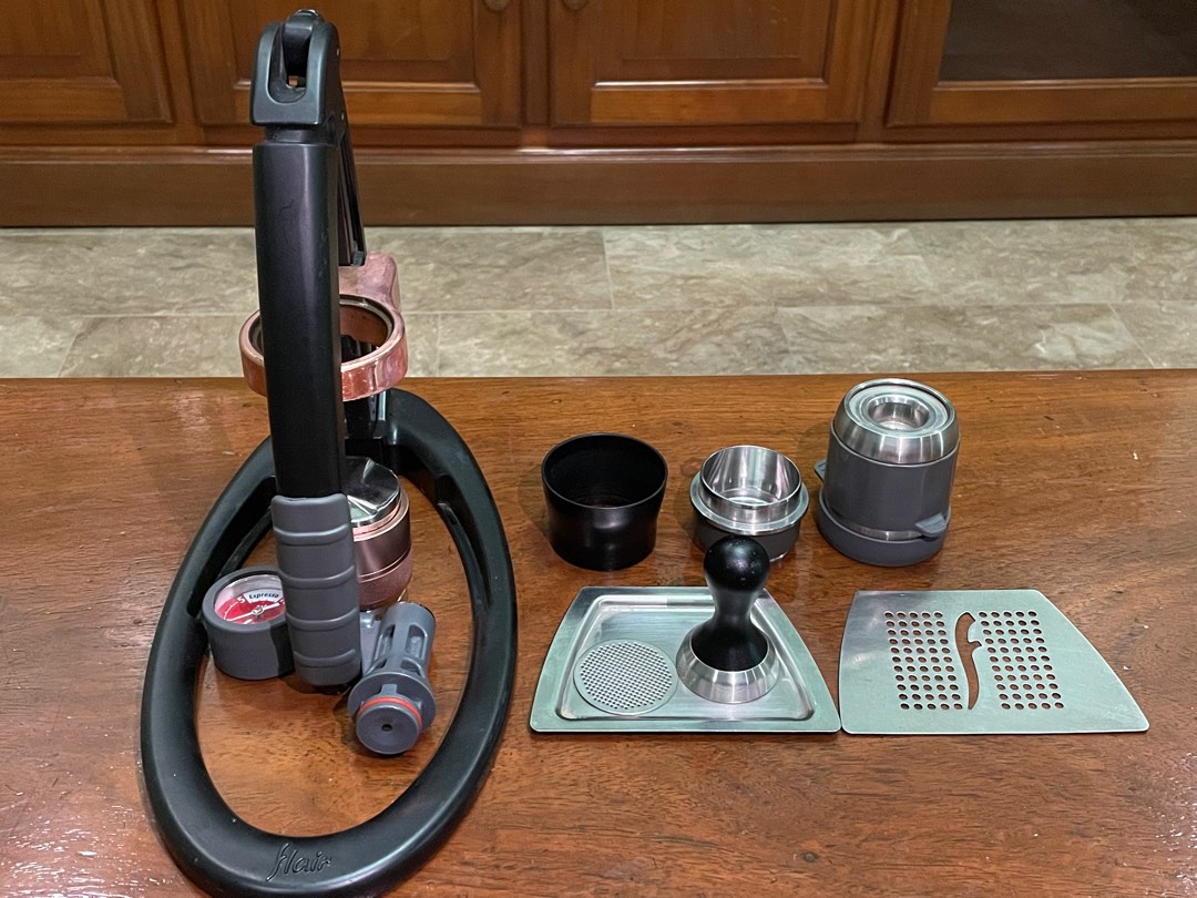 Flair Pro 2 + Original Crema Distributor x Tamper, TV & Home Appliances