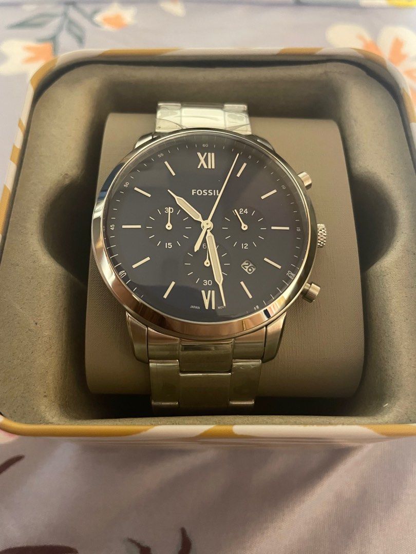Fossil Neutra Chronoraph Watch FS5792, Men's Fashion, Watches &  Accessories, Watches on Carousell