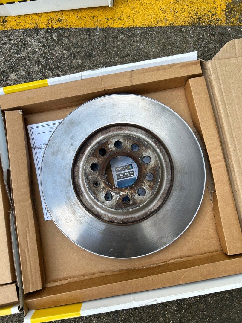 Golf R MK7 original front brake & rear caliper disc rotor, Car