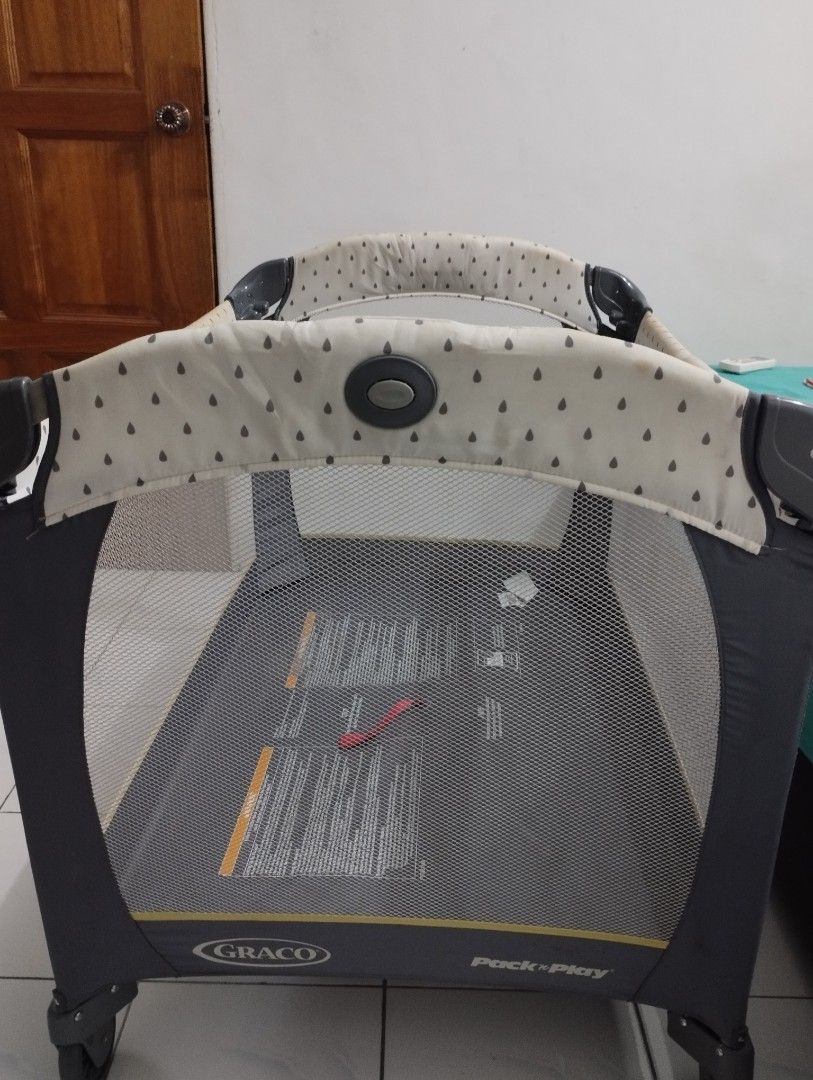 Graco USA Pack n Play (Full Set), Babies & Kids, Baby Nursery & Kids
