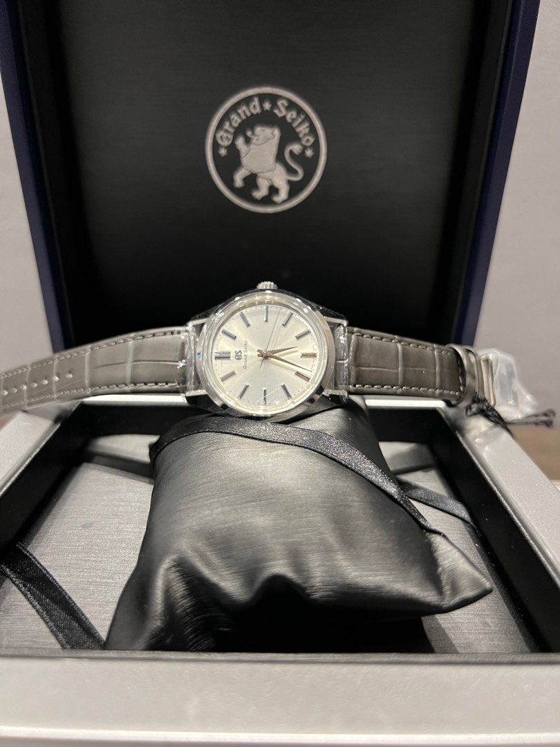 Grand Seiko Heritage Collection SBGW291G Silver Brand New Unworn, Luxury,  Watches on Carousell