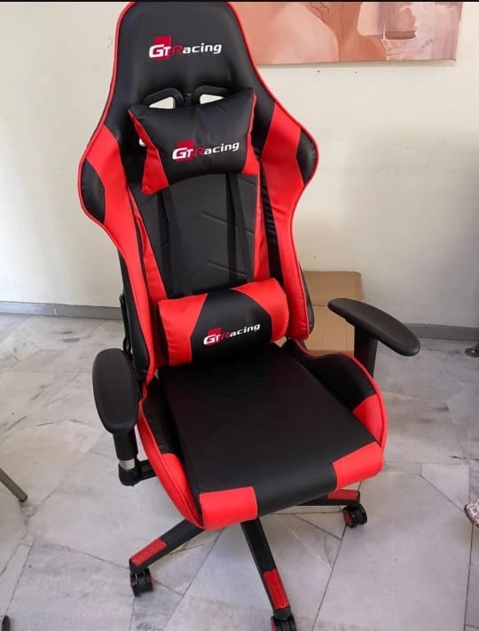 GTRacing ErgoZ gaming chair + Cover, Furniture & Home Living