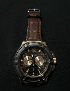 Guess Rigor's Men Brown Leather Wrist Watch