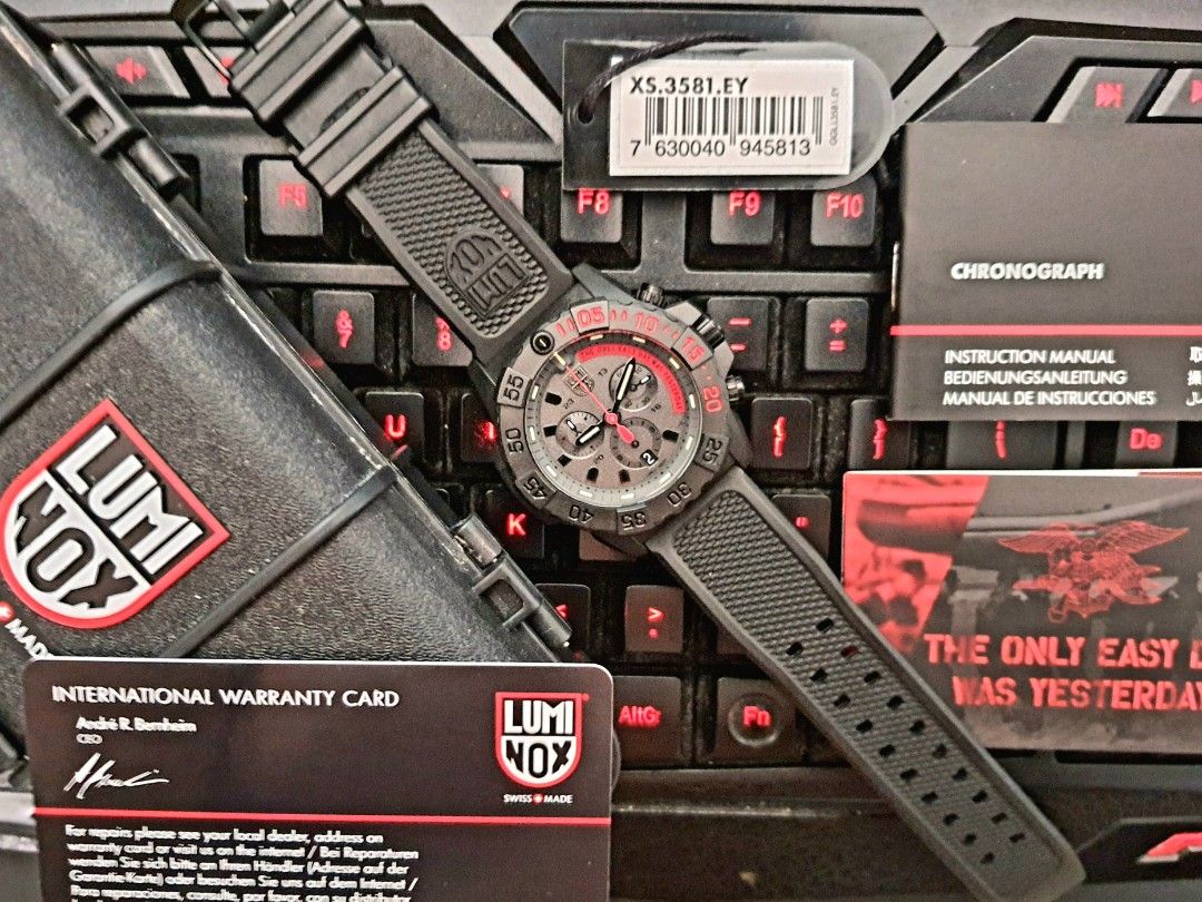 Luminox the only easy day clearance