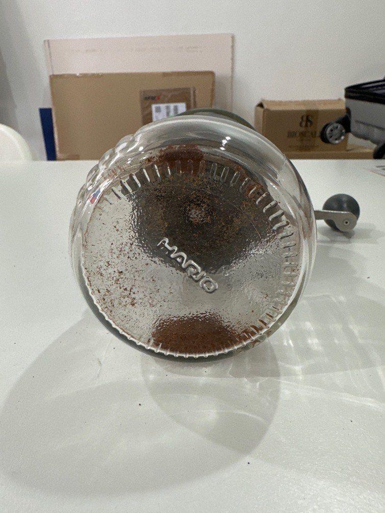 Hario Hand Grinder, TV & Home Appliances, Kitchen Appliances, Coffee