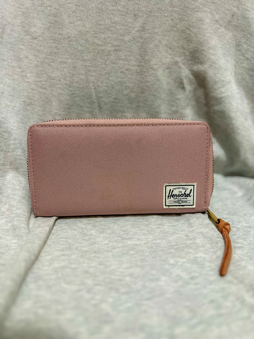 Herschel Original long wallet, Women's Fashion, Bags & Wallets, Wallets & Card holders on Carousell