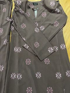 (Category: ) located in . Submitted by tashahani (Listing ID 1212904908, Image 1). Description: .