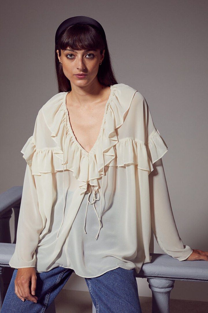 Flounced outlet blouse h&m
