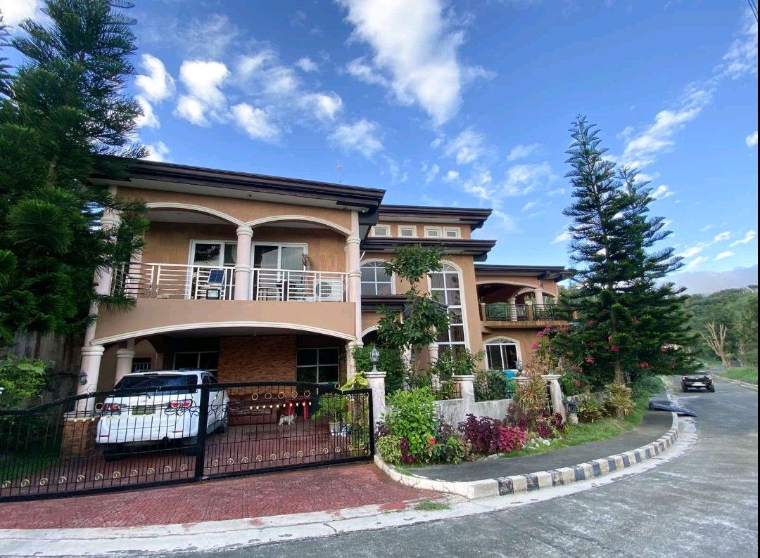 House and lot at Splendido Tagaytay, Property, For Sale, House & Lot on