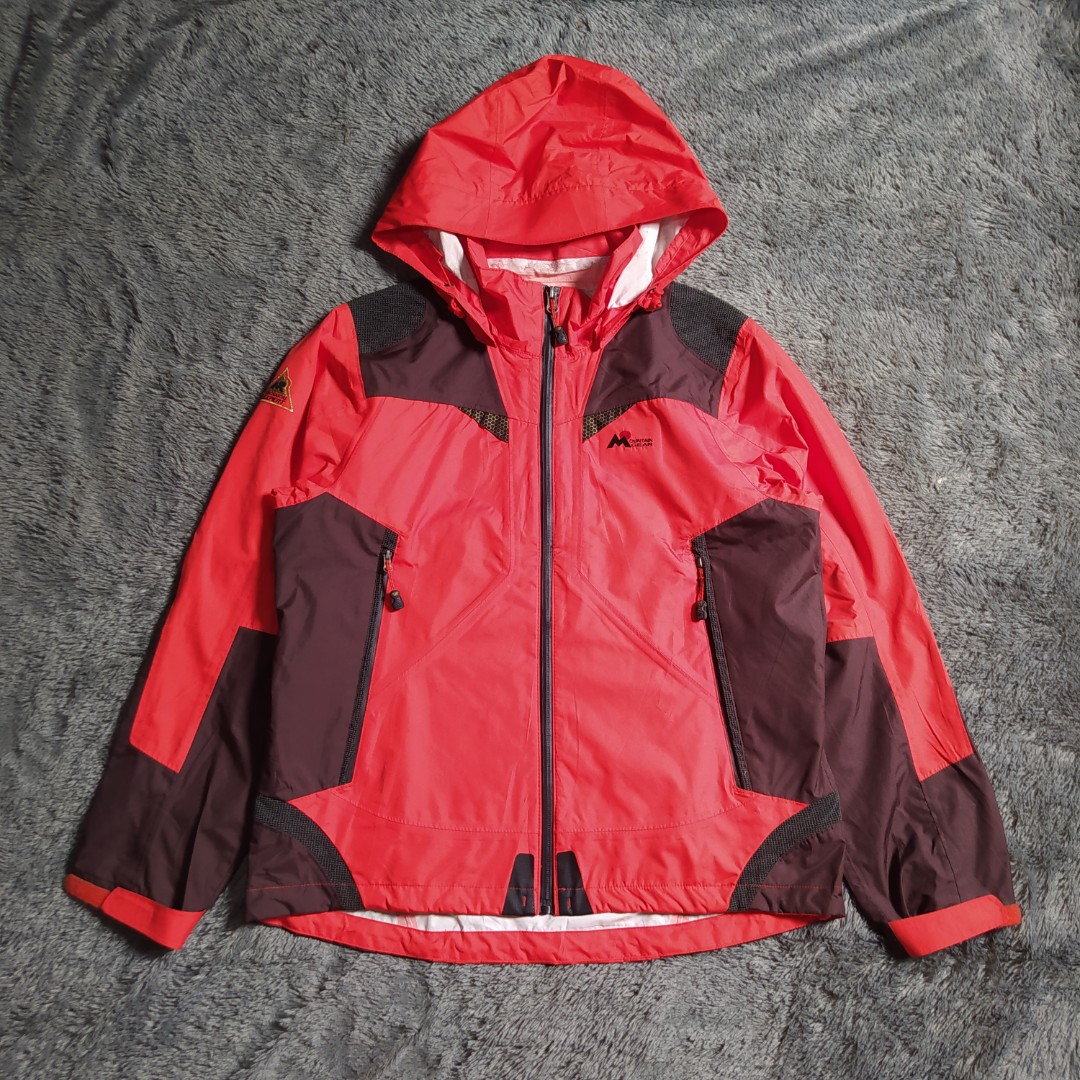 Jaket Outdoor Mountain Gear on Carousell