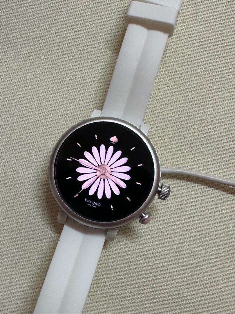 Kate spade cheap scallop smartwatch 2