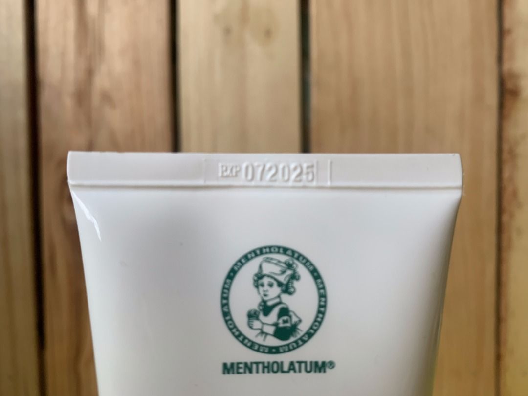Mentholatum Acnes | Creamy Wash, Beauty & Personal Care, Face, Face ...