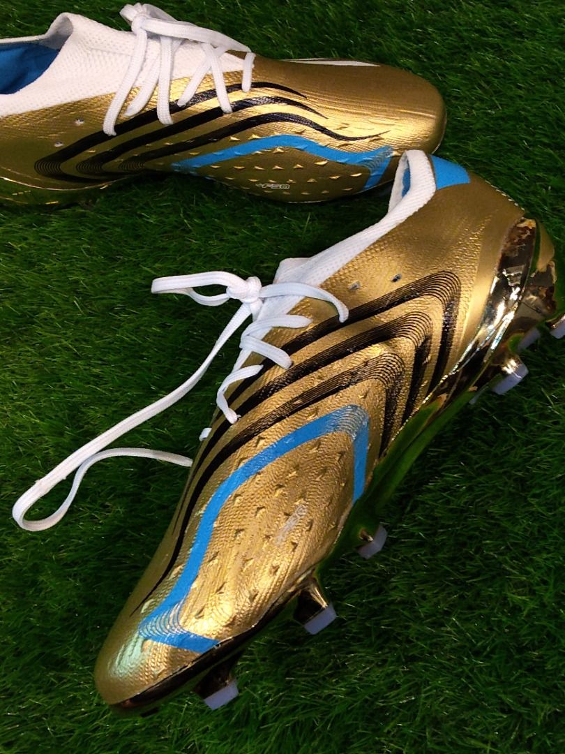 Messi boots shop size 2