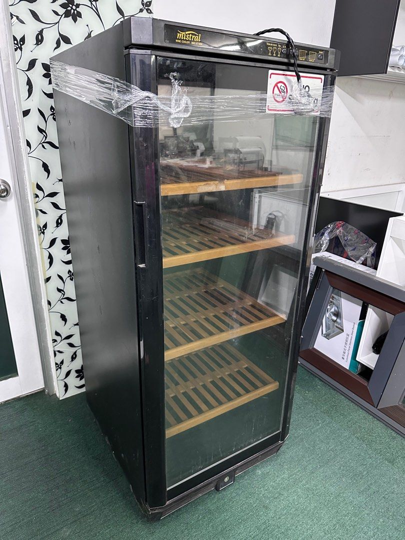 Mistral Wine Cooler MWCST100W, TV & Home Appliances, Kitchen