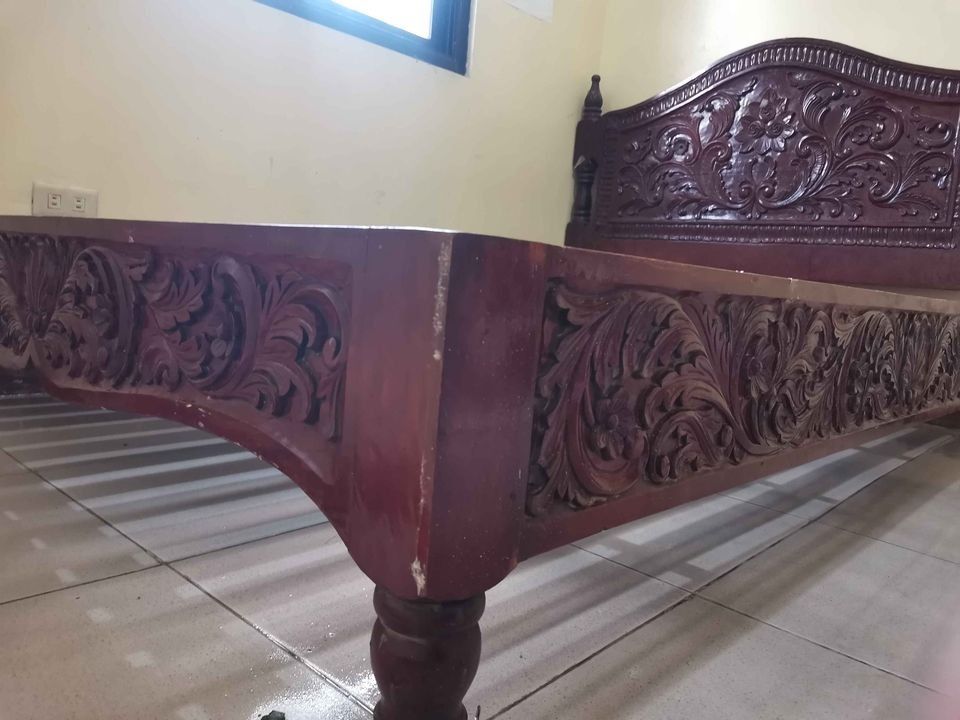 Narra Wood Bed Frame with Elegant Headboard Design (Very Sturdy