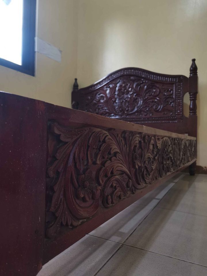 Narra Wood Bed Frame with Elegant Headboard Design (Very Sturdy