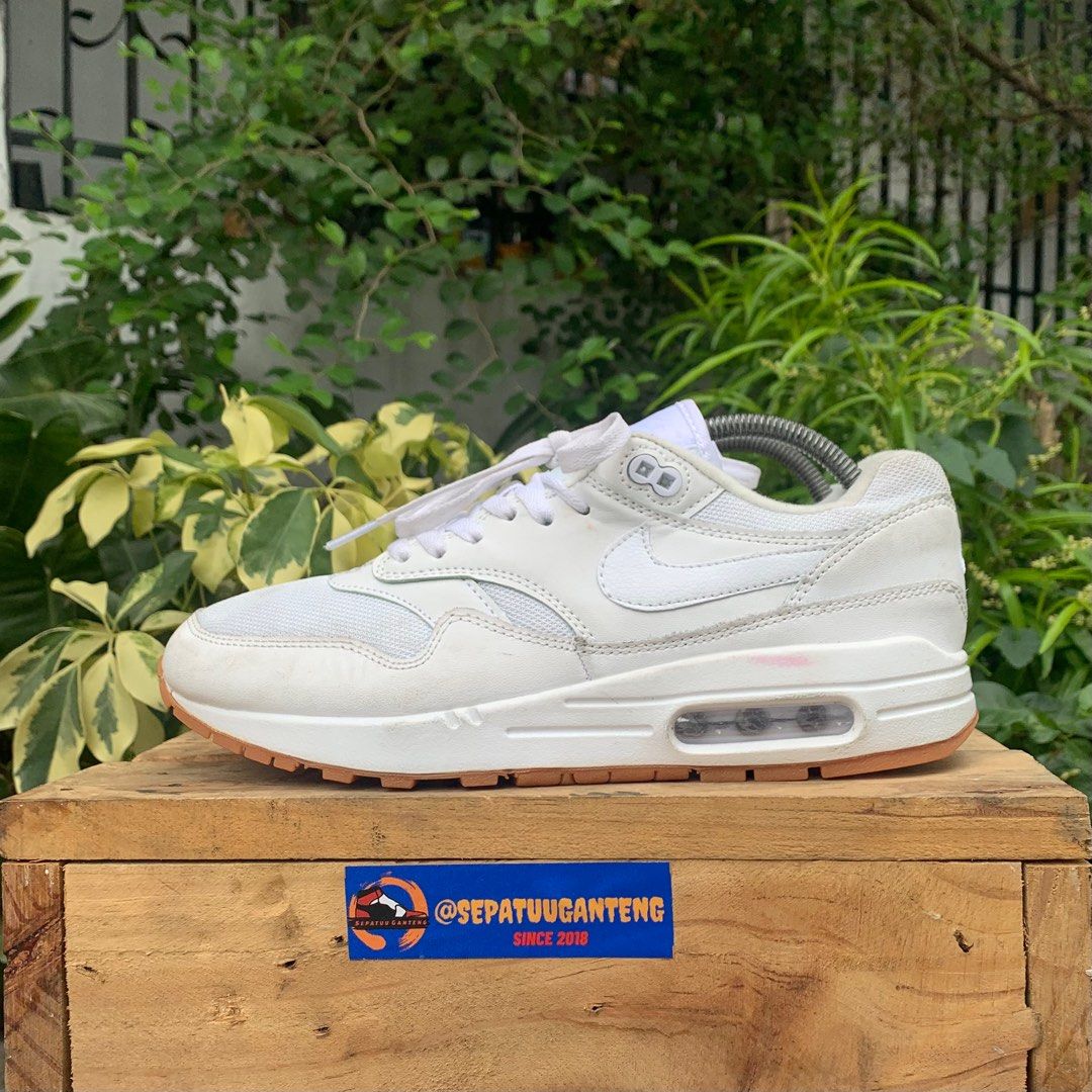 Nike air max 2025 1 gum sole white