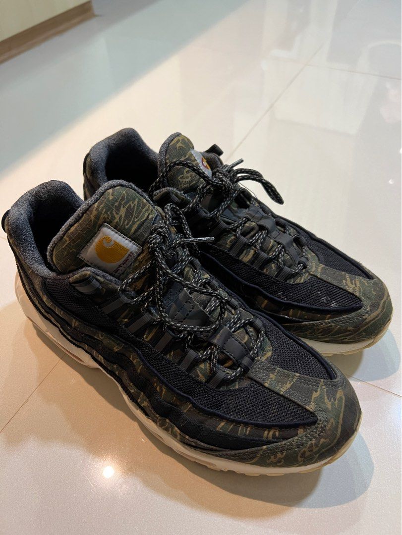 Carhartt on sale air max