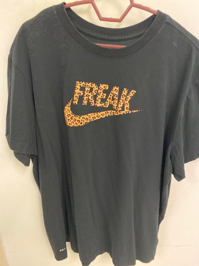 nike freak clothes
