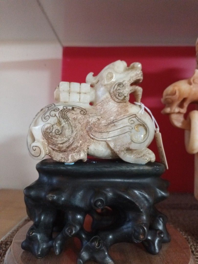 Old White Jade Statue, Hobbies & Toys, Memorabilia & Collectibles