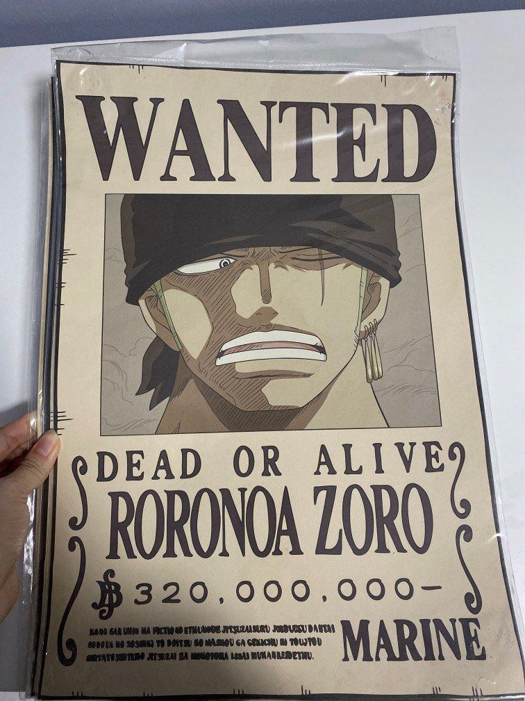 ONE PIECE ZORO WANTED POSTER, Hobbies & Toys, Memorabilia