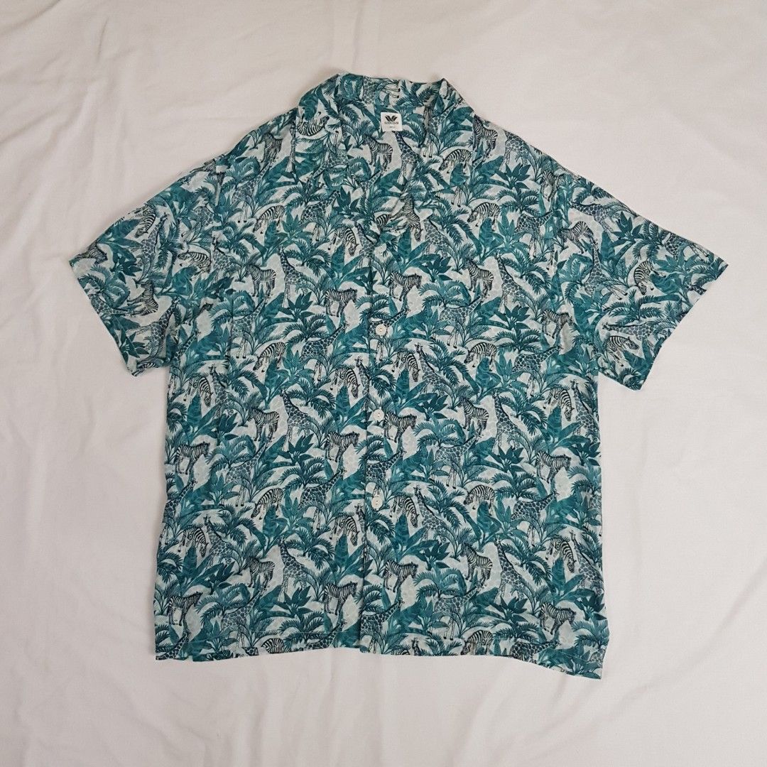 iguana hawaiian shirt