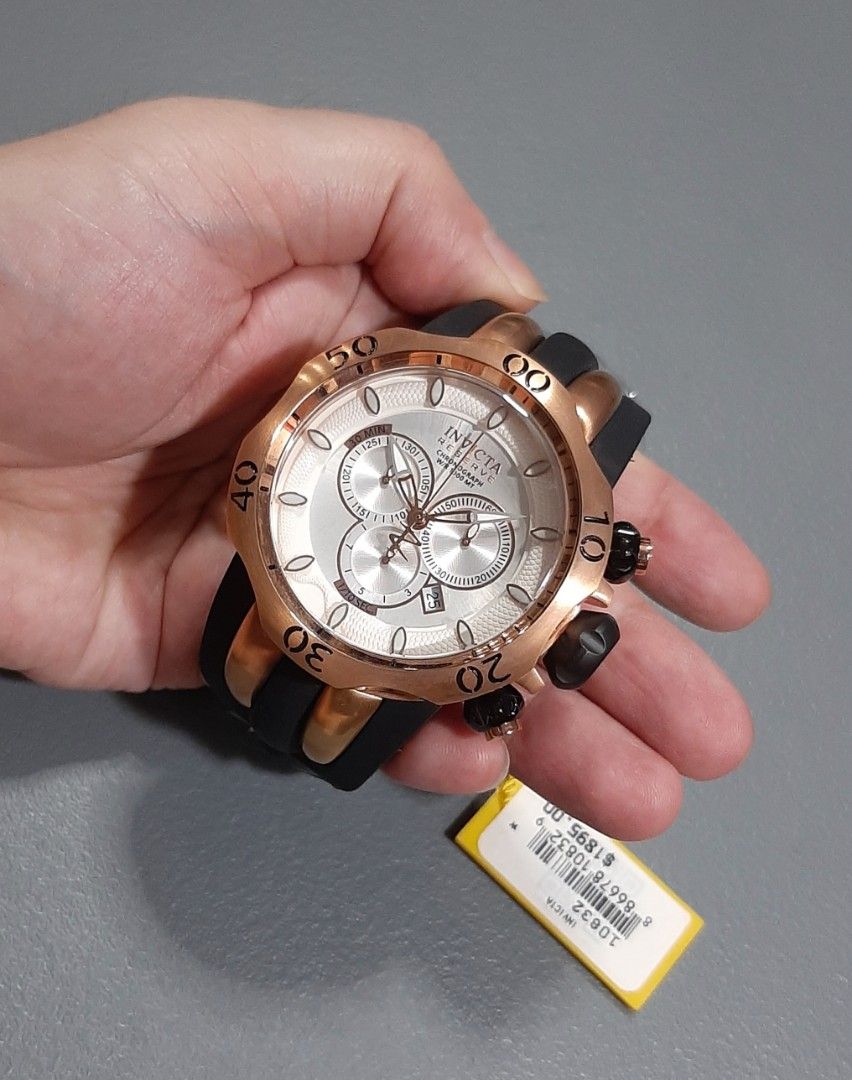 Invicta 26662 top