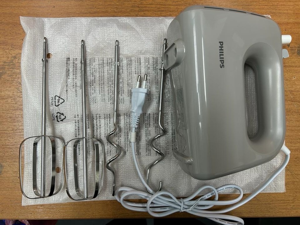 Philips Hand mixer HR3705/20, TV & Home Appliances, Kitchen Appliances