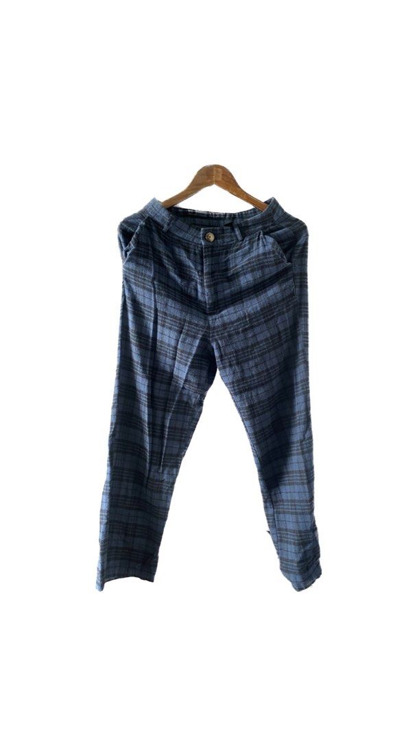 Plaid Blue Pants (Category: Other Bottoms) located in Makati City. Submitted by soobjny (Listing ID 1212974169, Image 1). Description: rfs: decluttering!.