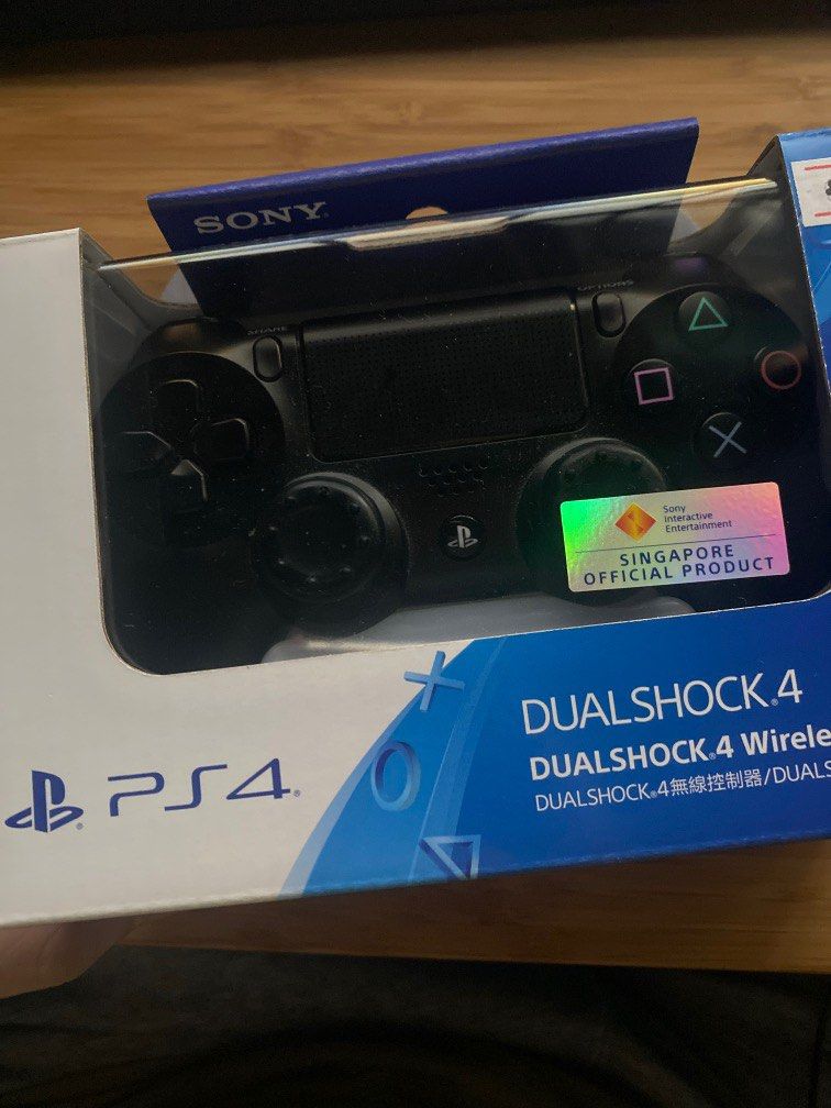 Playstation 4 + Controller + God Of War, Video Gaming, Video Game