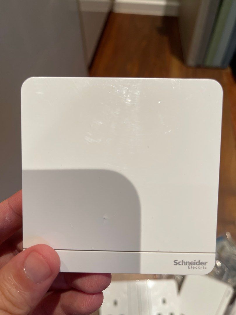 PowerPoint and switches, TV & Home Appliances, Electrical, Adaptors ...