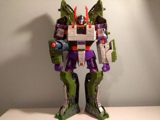 (Category: ) located in . Submitted by wyvrnscollectibles (Listing ID 1212885547, Image 1). Description: .