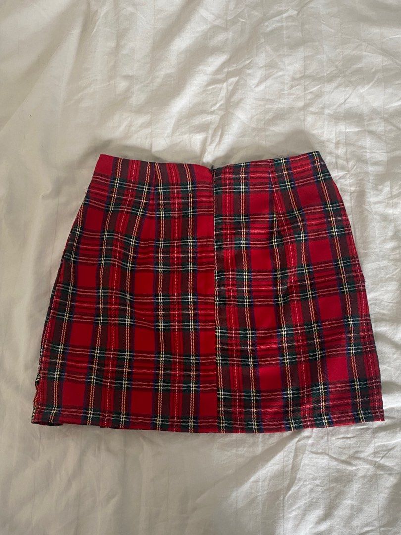 Red Plaid Mini skirt, Women's Fashion, Bottoms, Skirts on Carousell