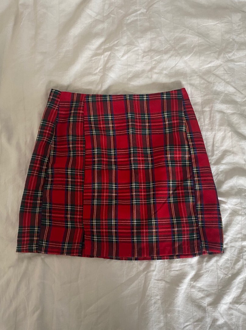 Red Plaid Mini skirt, Women's Fashion, Bottoms, Skirts on Carousell