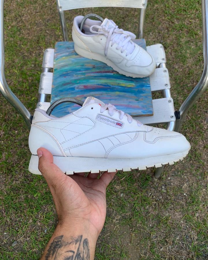 Triple white sales reebok classic