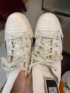 由 lila12 (刊登 ID 1212955113，圖片 1) 提交，位於 的 (類別：)，說明：。