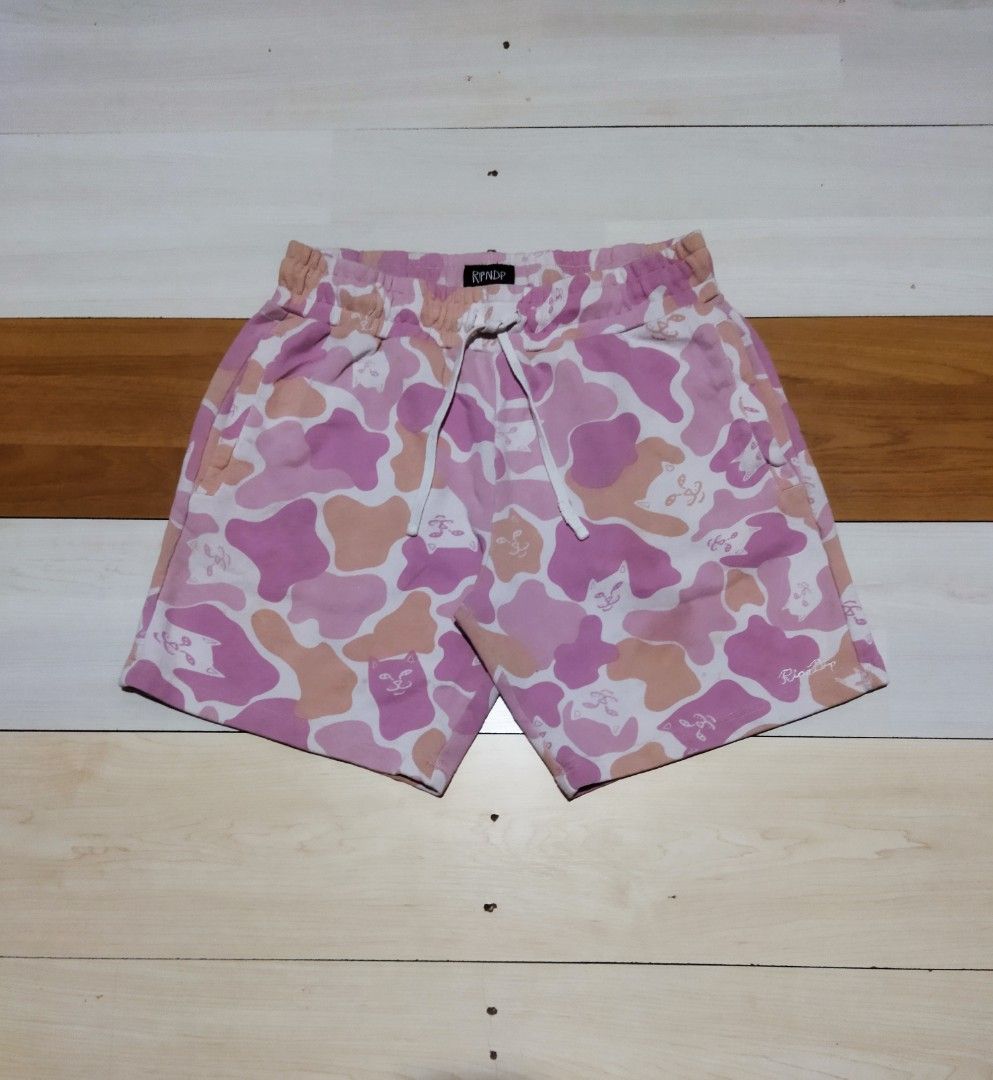 Ripndip pink camo sweatshorts Medium Men s Fashion Bottoms