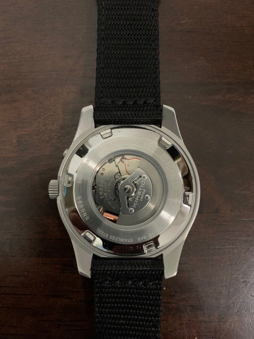 Seiko top kinetic ska727