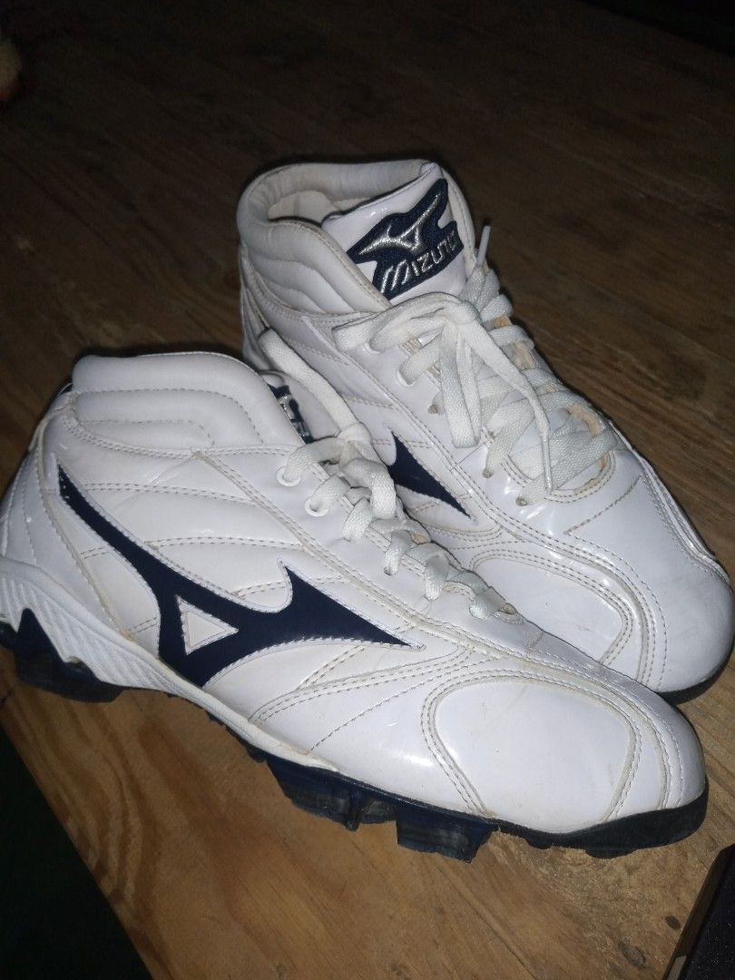 Sepatu baseball best sale mizuno