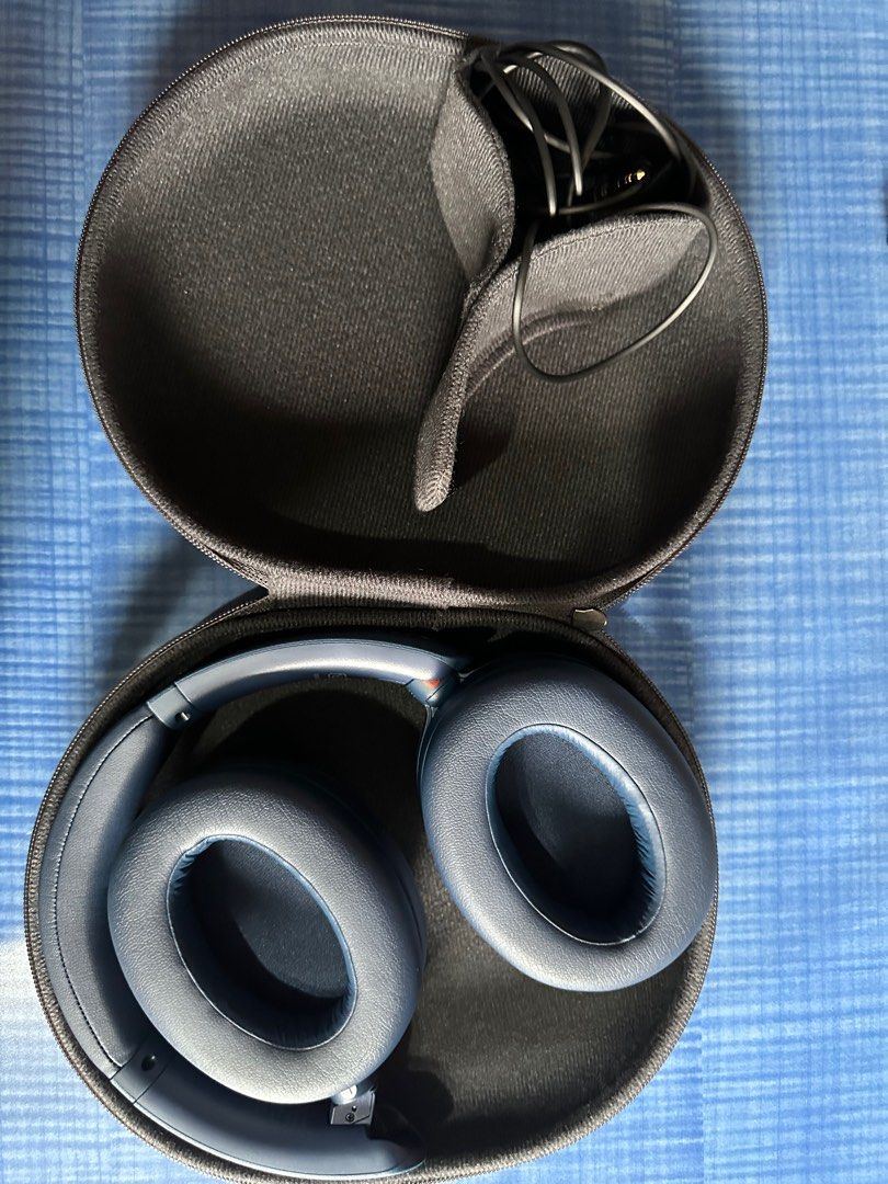 Sony Extra bass headphones, Audio, Headphones & Headsets on Carousell