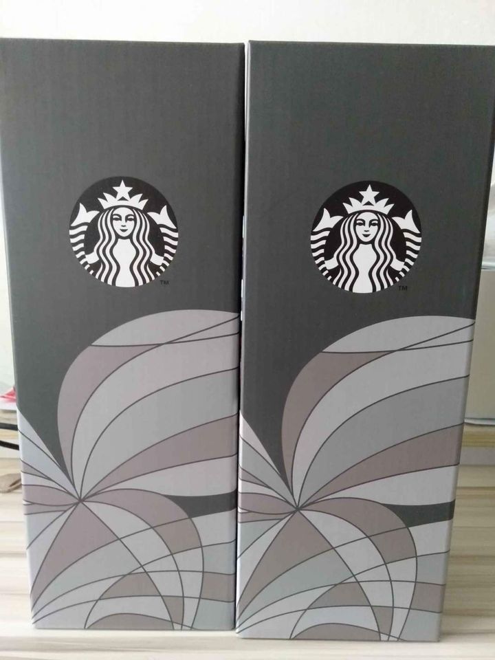 Starbucks Tumbler with straw 2023, Furniture & Home Living, Kitchenware