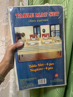 Table Mat Set