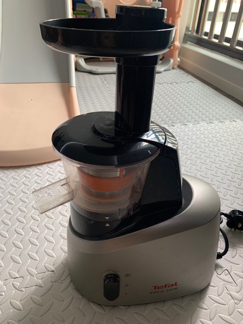 Tefal Slow Juicer, TV & Home Appliances, Kitchen Appliances, Juicers