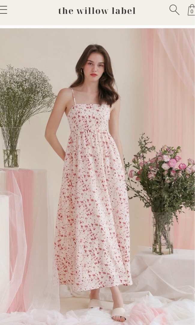 THE WILLOW LABEL CECILIA FLORAL MAXI RED, Women's Fashion, Dresses ...
