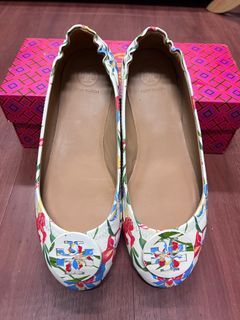 Tory turch 平底娃娃鞋 花卉款