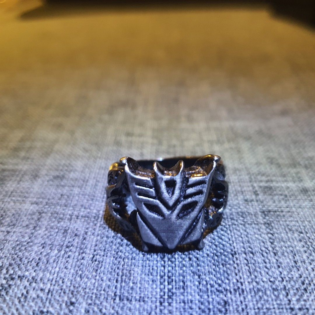 Transformers Decepticons Ring, Hobbies & Toys, Collectibles