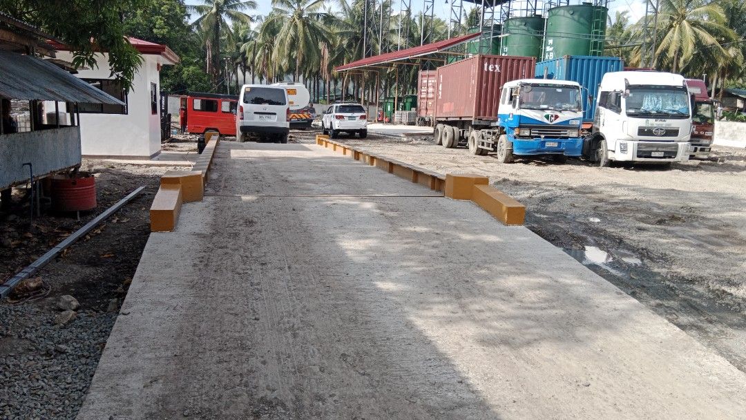 Truck Scale with Scale House, Commercial & Industrial, Industrial