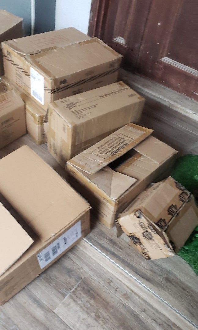 Used Cardboard boxes, Everything Else on Carousell